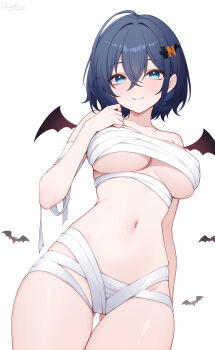 1girl absurdres bat_(animal) bat_wings belle_(zenless_zone_zero) blue_hair breasts halloween highres large_breasts looking_at_viewer mummy_costume navel origami_(poinia) short_hair simple_background smile solo white_background wings zenless_zone_zero