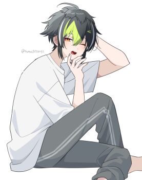 1boy alternate_costume black_hair commentary_request feet_out_of_frame green_eyes grey_pants highres inami_rai knee_up looking_at_viewer male_focus multicolored_hair nana72710193 nijisanji one_eye_closed open_mouth pants pants_rolled_up red_eyes scratching_head shirt short_hair short_sleeves simple_background solo streaked_hair t-shirt twitter_username virtual_youtuber white_background white_hair white_shirt yawning