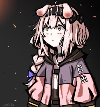 1girl animal_ears arknights artist_name black_background black_bow black_choker black_hairband bow braid choker closed_mouth clothes_writing commentary commentary_request constricted_pupils dosei_no_kozika english_commentary goldenglow_(arknights) grey_jacket hair_bow hairband highres hood hood_down hooded_jacket jacket long_hair looking_ahead mixed-language_commentary partial_commentary pink_hair pink_jacket scared solo yellow_eyes