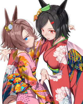 2girls alternate_costume animal_ears black_hair blue_eyes blue_sash brown_hair commentary_request floral_print floral_print_kimono holding_hands horse_ears horse_girl horse_tail interlocked_fingers japanese_clothes kimono looking_at_another looking_at_viewer multiple_girls narita_taishin_(umamusume) obi open_mouth pink_kimono print_kimono red_eyes red_kimono sash short_hair tail umamusume winning_ticket_(umamusume) yellow_sash yomean!