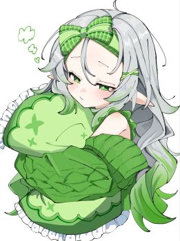 1girl alternate_costume bow commentary_request flower-shaped_pupils genshin_impact gradient_hair green_bow green_eyes green_hair grey_hair hair_down highres holding holding_pillow hugging_object long_hair multicolored_hair nahida_(genshin_impact) pillow pillow_hug pointy_ears sleepwear sleepy symbol-shaped_pupils watari_0208 white_background
