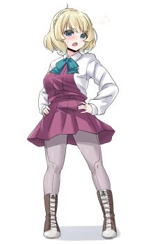 1girl blonde_hair blue_eyes boots bow bowtie braid breasts colorado_(kancolle) cosplay dress female_focus full_body grey_pantyhose halterneck hands_on_own_hips highres kantai_collection lace-up_boots large_breasts looking_at_viewer open_mouth pantyhose purple_dress school_uniform shadow shirt short_hair side_braids simple_background solo standing takomeshi white_background white_shirt yuugumo_(kancolle) yuugumo_(kancolle)_(cosplay)