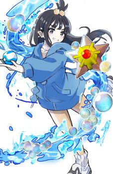 1girl black_hair blue_hoodie bubble commentary_request cube_hair_ornament dive_ball floating_hair gen_1_pokemon grin hair_ornament hand_up highres holding holding_poke_ball hood hood_down hoodie leggings lida_(pokemon) long_hair long_sleeves neppo_(kyeu4233) nintendo poke_ball pokemon pokemon_(creature) pokemon_legends:_z-a ribbed_socks shoes smile socks standing staryu tassel teeth topknot water white_background white_shoes white_socks