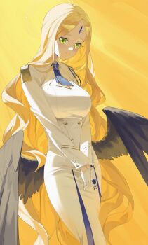 absurdres ayumu_(blue_archive) black_wings blonde_hair blue_archive blue_necktie blush breasts dress forehead_jewel gloves green_eyes halo highres large_breasts li-mi long_hair long_skirt looking_at_viewer necktie simple_background skirt smile very_long_hair white_gloves white_skirt wings yellow_background yellow_halo
