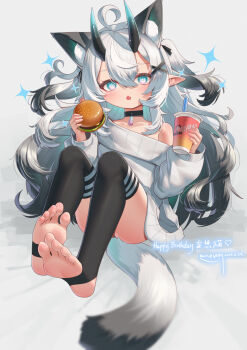 1girl absurdres ahoge animal_ear_fluff animal_ears black_choker black_hair black_horns black_ribbon black_thighhighs blue_eyes blue_horns borrowed_character bright_pupils burger cat_ears cat_girl cat_tail chinese_commentary choker commentary_request cross-shaped_pupils cup dated disposable_cup drinking_straw extra_ears fang feet food foot_focus full_body gradient_eyes gradient_hair gradient_horns hair_between_eyes hair_ornament hair_ribbon happy_birthday highres holding holding_burger holding_cup holding_food horns karv long_hair long_pointy_ears long_sleeves mosou_cat_girl_(mosou_keito) multicolored_eyes multicolored_hair multicolored_horns off-shoulder_sweater off_shoulder open_mouth original pink_eyes pointy_ears ribbon sidelocks sitting skin_fang solo stirrup_legwear sweater symbol-shaped_pupils tail thighhighs toeless_legwear toes two-tone_eyes two-tone_hair two_side_up very_long_hair white_hair white_pupils white_sweater x_hair_ornament