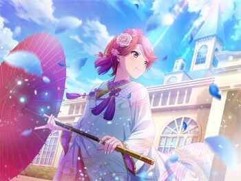 1girl blue_sky blurry blurry_foreground bride building closed_mouth day falling_petals flower game_cg hair_flower hair_ornament holding holding_umbrella isurugi_futaba japanese_clothes kimono long_sleeves looking_afar official_art oil-paper_umbrella petals purple_eyes red_hair red_umbrella short_hair shoujo_kageki_revue_starlight shoujo_kageki_revue_starlight_-re_live- sky smile solo standing two-handed uchikake umbrella upper_body white_kimono wide_sleeves