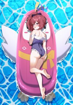 1girl absurdres ass barefoot blue_archive blush commentary_request curvy feet full_body grabbing_own_ass halo highres iroha_(anniversary_swimsuit)_(blue_archive) iroha_(blue_archive) karaage_(xxxmido02) looking_at_viewer lying on_side one-piece_swimsuit polka_dot polka_dot_swimsuit red_hair smile soles solo swimsuit toes water wide_hips