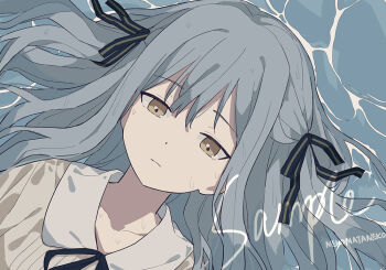 1girl artist_name bang_dream! bang_dream!_it&#039;s_mygo!!!!! black_ribbon blue_bow blue_hair bow chinese_commentary coldcat. collarbone collared_shirt commentary_request dot_nose expressionless floating_on_back hair_bow hair_spread_out light_frown long_hair looking_at_viewer lying on_back ribbon sample_watermark shirt single_stripe solo striped_bow upper_body very_long_hair wakaba_mutsumi watermark wet white_shirt yellow_eyes