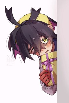 Rule 34 | 1boy, black hair, blush, commentary request, crossed bangs, gift, gloves, grey jacket, hair between eyes, hairband, highres, holding, holding gift, jacket, kieran (pokemon), long sleeves, looking at viewer, male focus, multicolored hair, nenuenu, nintendo, open mouth, peeking out, pokemon, pokemon sv, purple hair, raised inner eyebrows, red gloves, simple background, solo, upper body, valentine, white background, yellow eyes, yellow hairband