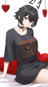 Rule 34 | 1girl, absurdres, animal collar, bell, black hair, black shirt, breasts, catherine (sedai), closed mouth, clothes writing, collar, commentary, english commentary, eyebrows hidden by hair, from side, hair between eyes, hair over one eye, heart, heart-shaped pillow, highres, jingle bell, large breasts, neck bell, on bed, original, pillow, red eyes, sedai, shirt, short hair, simple background, sitting, smile, solo, white background