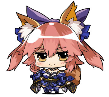 1girl animal_ear_fluff animal_ears black_sash blue_bow blush bow breasts chibi chibi_only cleavage commentary_request fate/extra fate/grand_order fate_(series) fox_ears fox_girl fox_tail hair_between_eyes hair_bow japanese_clothes orange_eyes pelvic_curtain pink_hair purple_bow sash simple_background smile solo tail tamamo_(fate) tamamo_no_mae_(fate) tassel white_background yagumo_kengou