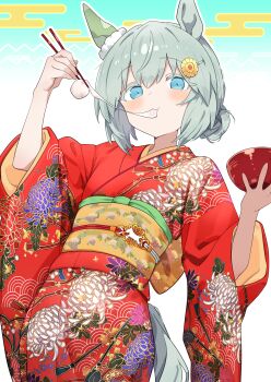 1girl alternate_costume animal_ears bowl chopsticks commentary_request eating floral_print floral_print_kimono food highres holding holding_bowl holding_chopsticks horse_ears horse_girl horse_tail japanese_clothes kimono looking_at_viewer mochi new_year print_kimono red_kimono seiun_sky_(umamusume) solo tail totomono umamusume