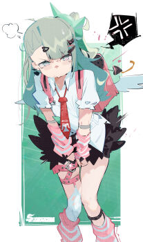 Rule 34 | 1girl, anger vein, arm warmers, bag, bandaid, bandaid hair ornament, black skirt, blush, border, closed mouth, commentary, commentary request, earrings, english commentary, feet out of frame, fur-trimmed skirt, fur trim, green background, green eyes, green hair, hair ornament, heart, heart hair ornament, highres, jewelry, leg warmers, looking at viewer, mixed-language commentary, multicolored eyes, multiple hair clips, musical note earrings, necktie, pink arm warmers, pink bag, pink eyes, pink leg warmers, red necktie, shiroi983573, shirt, skirt, solo, spoken anger vein, striped arm warmers, striped leg warmers, sunna (zenless zone zero), tearing up, two-tone eyes, v-shaped eyebrows, white border, white shirt, white wings, winged bag, wings, zenless zone zero
