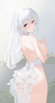 1girl absurdres ass azur_lane back bare_shoulders breasts bridal_veil bride commentary_request grey_hair hair_between_eyes highres looking_to_the_side ping_zhong_yu red_eyes short_hair sirius_(alba_sirius)_(azur_lane) sirius_(azur_lane) standing veil white_hair