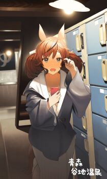 1girl absurdres animal_ears ashinowoto black_eyes black_hair black_streaks blush brown_hair center_opening commentary_request flat_chest highres holding holding_phone horse_ears horse_girl horse_tail japanese_clothes kimono locker long_hair looking_at_viewer nice_nature_(umamusume) nose_blush open_mouth phone ryokan smile solo tail translation_request twintails umamusume white_kimono wide_sleeves yukata