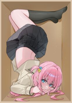 1girl absurdres black_skirt black_socks blue_eyes bocchi_the_rock! box brown_shirt closed_mouth commentary cube_hair_ornament gotoh_hitori hair_between_eyes hair_ornament highres in_box in_container kneehighs long_hair no_shoes one_side_up pink_hair pleated_skirt rounizm school_uniform shirt skirt socks solo upside-down