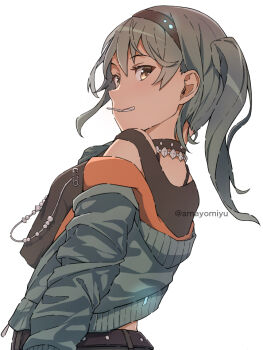 1girl amayomiyu belt black_belt black_shirt cardigan commentary cowboy_shot from_behind grey_cardigan grey_hair grin hair_between_eyes heaven_burns_red kurozawa_maki long_hair looking_at_viewer looking_back open_cardigan open_clothes shirt simple_background sleeveless sleeveless_shirt smile solo twintails twitter_username white_background yellow_eyes zipper