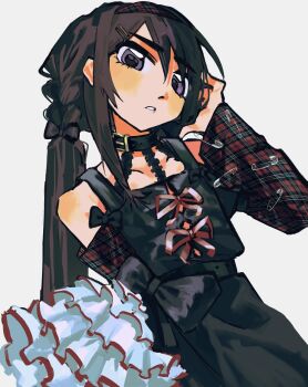 1girl absurdres akemi_homura bare_shoulders black_bow black_dress black_hair bow collarbone commentary detached_sleeves dress dress_bow goth_fashion hair_ornament hairband hairclip highres looking_at_viewer mahou_shoujo_madoka_magica mahou_shoujo_madoka_magica_(anime) parted_lips purple_eyes rainyy solo