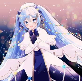 1girl amick_(americanomix) aqua_eyes aqua_hair beret blue_bow blue_gloves blue_tabard blush bow braid capelet commentary dress english_commentary fang fortissimo gloves gold_trim hair_between_eyes hair_ornament hand_on_own_chest hat hatsune_miku long_hair long_sleeves looking_at_viewer miku_day musical_note musical_note_hair_ornament official_alternate_costume official_alternate_hairstyle open_mouth outdoors own_hands_together skirt_hold smile snowflake_print snowing solo tabard twintails very_long_hair vocaloid white_capelet white_hat yuki_miku yuki_miku_(2021)