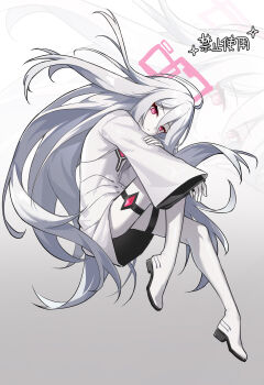 1girl absurdres amamiyayk black_shorts blue_archive boots commentary dress floating full_body gradient_background grey_background halo highres kei_(blue_archive) kei_(decagrammaton)_(blue_archive) long_hair long_sleeves looking_at_viewer pink_eyes pink_halo shorts solo thigh_strap white_background white_dress white_hair wide_sleeves zoom_layer