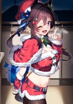 1girl ;3 absurdres animal_ears black_hair blush breasts capelet cleavage commentary_request fur-trimmed_capelet fur-trimmed_tube_top fur_trim hat highres horse_ears horse_girl long_hair looking_at_viewer medium_breasts midriff multicolored_hair nebusoku one_eye_closed open_mouth pantyhose red_capelet red_hat red_shorts red_tube_top santa_costume santa_hat short_shorts shorts smile solo strapless streaked_hair tube_top umamusume vivlos_(umamusume) white_streaks