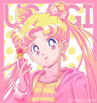 Rule 34 | absurdres, bishoujo senshi sailor moon, bishoujo senshi sailor moon crystal, blue eyes, bow, collarbone, disguise pen (sailor moon), earrings, hair bow, highres, hood, hood down, jacket, jewelry, parted bangs, pink jacket, pink shirt, riccardo bacci, sailor moon, sailor senshi uniform, shirt, smile, tsukino usagi, yellow shirt