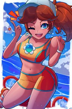 1girl absurdres aqua_trim axlhearts baseball_cap blue_eyes blue_sky brown_hair brown_sports_bra cloud commentary day dolphin_shorts earrings english_commentary flower_earrings hat highres jewelry mario_(series) mario_kart mario_kart_world navel nintendo official_alternate_costume one_eye_closed open_mouth orange_shorts outdoors princess_daisy princess_daisy_(swimwear)_(mario_kart_world) shorts sky sports_bra teeth two-tone_shorts two-tone_sports_bra upper_teeth_only white_hat yellow_shorts yellow_sports_bra