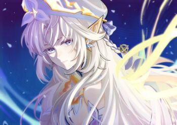 1girl bare_shoulders blonde_hair blue_background blue_eyes energy_wings expressionless forehead genshin_impact glowing glowing_wings hat long_hair looking_at_viewer moonieclover nicole_reeyn sidelighting solo star-shaped_pupils star_(symbol) symbol-shaped_pupils upper_body white_hat wings