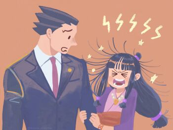 >_< 1boy 1girl ace_attorney black_hair blunt_bangs closed_eyes hair_ornament half_updo highres jacket japanese_clothes kimono long_hair long_sleeves looking_at_another low-tied_long_hair maya_fey messy_hair necktie open_mouth phoenix_wright pink_necktie purple_jacket shouting sidelocks simple_background sphere_hair_ornament static suibun_(mizuha_oishiina) upper_body