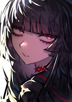 1girl 33_gaff absurdres black_hair black_shirt blue_archive blunt_bangs choker commentary eyelashes from_side highres hime_cut long_hair looking_at_viewer parted_lips portrait red_choker red_eyes red_trim shirt simple_background solo tsurugi_(blue_archive) turning_head white_background