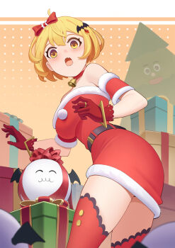 1girl :o ahoge bare_shoulders bat_hair_ornament bell belt black_belt blonde_hair blush box bracelet breasts choker christmas commentary detached_sleeves dress english_commentary fang fur-trimmed_dress fur_trim gift gift_box gloves hair_ornament hairclip highres hololive hololive_christmas_outfit jewelry large_breasts looking_at_viewer neck_bell obake-chan_(yozora_mel) official_alternate_costume open_mouth red_choker red_dress red_gloves red_thighhighs rumbee santa_costume santa_dress short_dress short_hair skin_fang solo strapless strapless_dress surprised thighhighs tree-kun_(inugami_korone) triangle_bracelet virtual_youtuber yellow_eyes yozora_mel