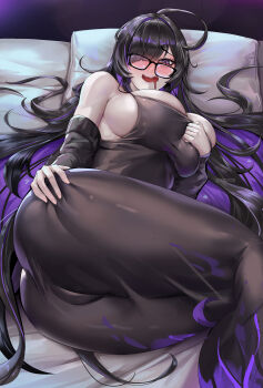 1girl absurdres ahoge ass black-framed_eyewear black_dress black_hair blush breasts colored_inner_hair dress drooling glasses goddess_of_victory:_nikke hair_over_one_eye hand_on_own_ass highres label_(nikke) large_breasts long_hair looking_at_viewer lying mouth_drool multicolored_hair on_side open_mouth purple_hair riarfian solo very_long_hair