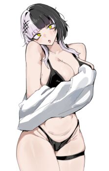 1girl absurdres black_hair breasts cleavage grey_hair hair_ornament hashtag-only_commentary highres hololive hololive_english large_breasts multicolored_hair open_mouth shiori_novella simple_background sio4_4 solo split-color_hair stomach thigh_strap thighs tongue tongue_out two-tone_hair virtual_youtuber white_background yellow_eyes