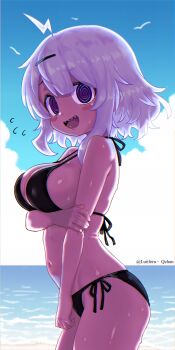 1girl @_@ absurdres ahoge artist_name bare_shoulders beach bikini black_bikini black_ribbon blush_stickers breasts character_name cleavage cloud flying_sweatdrops from_side hair_ornament hairclip highres large_breasts lightning_ahoge looking_at_viewer luiiferu navel open_mouth outdoors purple_eyes q-chan_(yunyun_denpa_syndrome) ribbon short_hair sideboob sky solo swimsuit thighs water wet white_hair yunyun_denpa_syndrome