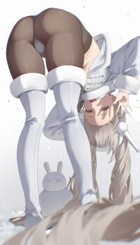 1girl ang_lazypaint ass blanc_(fortune_express)_(nikke) blanc_(nikke) boots breasts coat commentary frontbend fur-trimmed_boots fur_trim goddess_of_victory:_nikke grey_hair hat long_hair looking_at_viewer medium_breasts panties panties_under_pantyhose pantyhose simple_background snowman solo underwear very_long_hair white_background white_boots white_coat white_hat white_panties winter_clothes winter_coat yellow_eyes