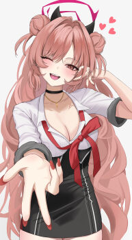 1girl absurdres black_choker black_horns black_skirt blue_archive blush breasts choker cleavage collarbone commentary fingernails hair_intakes halo highres horns inward_w kirara_(blue_archive) large_breasts long_hair looking_at_viewer nail_polish one_eye_closed open_mouth pink_eyes pink_hair pink_halo pink_nails shirt simple_background skirt smile solo teeth thighs upper_teeth_only white_background white_shirt yu_soft029