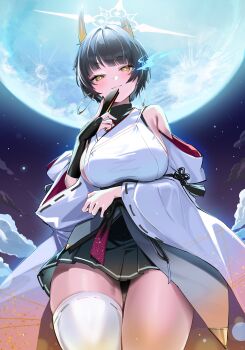 1girl absurdres bare_shoulders black_hair black_skirt blue_archive blunt_bangs blush breasts bridal_gauntlets broken_horn commentary_request detached_sleeves earrings eyeliner felnemo folding_fan halo hand_fan highres hoop_earrings horns japanese_clothes jewelry kimono large_breasts looking_at_viewer makeup mole mole_under_eye moon night niya_(blue_archive) pleated_skirt sash short_hair sideboob single_bridal_gauntlet single_thighhigh skirt sky sleeveless sleeveless_kimono smile solo tassel thighhighs thighs white_kimono white_thighhighs wide_sleeves yellow_eyes
