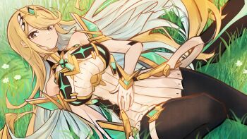 1girl absurdres bare_shoulders blonde_hair breasts chest_jewel elbow_gloves gloves headpiece highres large_breasts looking_at_viewer lying mythra_(massive_melee)_(xenoblade) mythra_(xenoblade) on_back smile solo swept_bangs xenoblade_chronicles_(series) xenoblade_chronicles_2 yellow_eyes yrouumkinnoaw