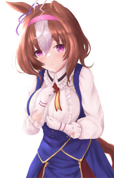 1girl :< absurdres ahoge animal_ears bow breasts brown_hair commentary_request ear_ribbon gloves hair_between_eyes hairband highres horse_ears horse_girl horse_tail long_sleeves looking_at_viewer medium_hair meisho_doto_(umamusume) multicolored_hair pink_hairband purple_eyes solo tail tarako_(tarakopng) two-tone_hair umamusume upper_body white_gloves