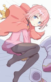 +_+ 1boy absurdres arm_between_legs black_pantyhose blue_eyes blush boots brooch cape coat commentary_request crown gloves highres jazz_grace jewelry looking_at_viewer lying mini_crown mittens multicolored_boots multicolored_coat ocean_prince on_side pantyhose pentacle pink_boots pink_coat pink_hair pink_tunic puyopuyo puyopuyo_fever red_cape salde_canarl_shellbrick_iii short_hair sidelocks sparkling_eyes star_brooch stray_hair tunic two-tone_boots two-tone_coat unworn_boots white_boots yellow_gloves yellow_mittens