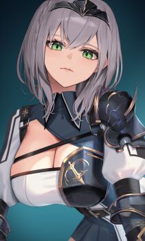 1girl armor armored_dress belt blue_background braid breasts brown_belt chest_guard chest_strap cleavage cleavage_cutout closed_mouth clothing_cutout collared_dress commentary_request crossed_bangs double-parted_bangs dress gradient_background green_eyes grey_hair hairband highres hololive large_breasts leather_belt looking_at_viewer medium_hair mole mole_on_breast pauldrons pleated_dress puffy_sleeves shirogane_noel shirogane_noel_(1st_costume) shoulder_armor side_braid single_pauldron solo tabard thomas_8000 vambraces virtual_youtuber