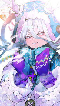 1girl beanie blue_hat blue_scarf commentary_request fate/grand_order fate_(series) green_eyes green_hair grin hair_between_eyes hat highres horns horns_through_headwear long_hair long_sleeves looking_at_viewer louhi_(fate) louhi_(second_ascension)_(fate) mittens partial_commentary purple_mittens scarf smile solo umeshu_kan upper_body