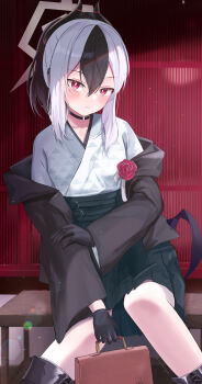 1girl alternate_costume bag black_boots black_choker black_gloves black_hair black_jacket blue_archive blush boots bright_pupils choker closed_mouth commentary_request day demon_girl demon_horns demon_wings ear_piercing feet_out_of_frame flower frown gloves green_hakama grey_halo hair_between_eyes hakama hakama_skirt halo hand_on_own_arm hexaroque highres holding holding_bag horns jacket jacket_partially_removed japanese_clothes kayoko_(blue_archive) kimono knees_together_feet_apart long_sleeves looking_at_viewer low_wings medium_hair multicolored_hair on_bench open_clothes open_jacket outdoors piercing ponytail red_eyes red_flower red_rose rose sidelighting sidelocks single_wing sitting skirt solo two-tone_hair white_hair white_kimono white_pupils wide_sleeves wings