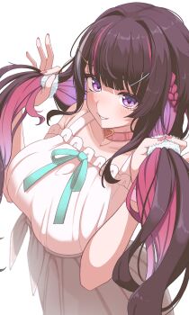 1girl absurdres aqua_bow azki_(hololive) benjamin_1kt bow braid breasts brown_hair choker colored_inner_hair hair_ornament hair_scrunchie heart heart_choker highres holding holding_own_hair hololive large_breasts looking_at_viewer looking_up multicolored_hair pink_choker pink_hair purple_eyes scrunchie smile solo streaked_hair twintails white_background