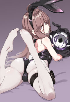 1girl animal_ears artist_name ass backless_leotard black_leotard breasts brown_hair closed_mouth commentary fake_animal_ears fake_tail from_behind girls&#039;_frontline hand_puppet highres legs_up leotard long_hair looking_at_viewer looking_back lying no_shoes on_stomach pantyhose playboy_bunny puppet purple_eyes rabbit_ears rabbit_tail simple_background solo stevens_620_(girls&#039;_frontline) tail twitter_username white_pantyhose zafuri_(yzrnegy)
