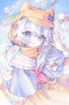 1girl absurdres animal_hood blue_bow blue_capelet blue_eyes blue_hair bow braid capelet cat_hood cowboy_shot dress frilled_sailor_collar frills hair_between_eyes hair_ribbon hand_up highres hood hood_up hooded_dress long_hair long_sleeves looking_at_viewer neckerchief open_mouth original pink_neckerchief rain ribbon sailor_collar solo teruterubouzu umbrella white_ribbon white_sailor_collar xiao_xia_pin_pan yellow_dress yellow_umbrella