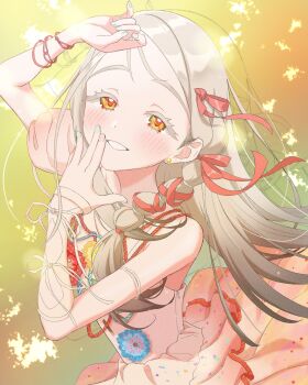 1girl bare_shoulders commentary_request dress gakuen_idolmaster grey_hair hair_ribbon highres idolmaster long_hair looking_at_viewer orange_eyes ozuma_(takarinhoi0621) ribbon shinosawa_hiro smile solo sunfaded_(idolmaster) sunlight upper_body