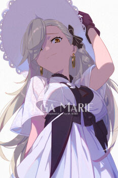 1girl asymmetrical_bangs black_dress black_gloves breasts capelet character_name dress echo_(circa) fate/grand_order fate_(series) flower gloves hair_ribbon hat hat_flower long_hair looking_at_viewer medium_breasts olga_marie_animusphere orange_eyes ribbon smile solo sun_hat two-tone_dress u-olga_marie u-olga_marie_(first_ascension) very_long_hair white_capelet white_dress white_hair white_hat