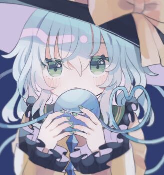 1girl black_hat blouse bow buttons closed_mouth diamond_button eyeball frilled_shirt_collar frilled_sleeves frills green_eyes green_hair hair_between_eyes hat hat_bow hat_ribbon heart heart_of_string hiyuu_(hiyualice) koishi_day komeiji_koishi ribbon shirt short_hair simple_background solo third_eye touhou upper_body yellow_bow yellow_ribbon yellow_shirt