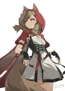 Rule 34 | 1girl, absurdres, animal ear fluff, animal ears, arknights, arknights: endfield, black gloves, blonde hair, breasts, brown eyes, brown hair, cape, chinese commentary, closed mouth, commentary request, dated, dress, fingerless gloves, gloves, highres, hood, hood up, hooded cape, red cape, rossi (arknights), simple background, small breasts, solo, tail, tangchao laide xiaohemiao, white background, white dress, wolf ears, wolf girl, wolf tail